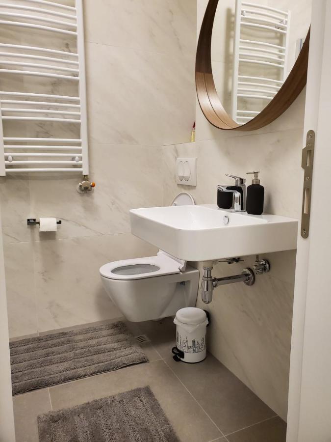 Apartman Natasa Sa Podzemnom Garazom Banja Luka Extérieur photo